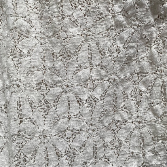 UO Lace Long Sleeve Top - Picture 2 of 3